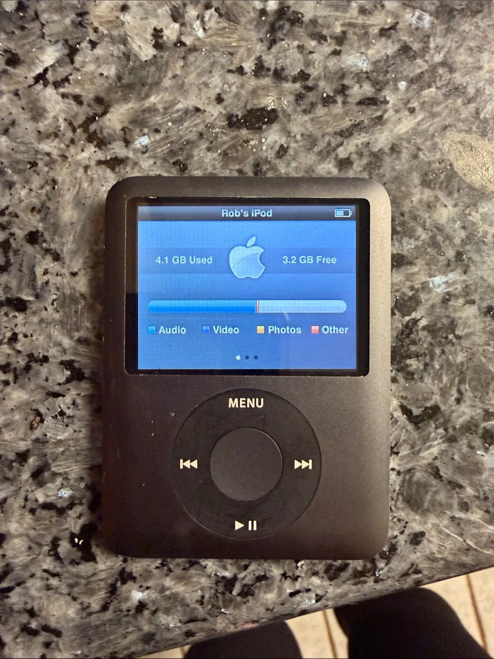 Apple iPod Nano 3rd Gen 8gb Black
